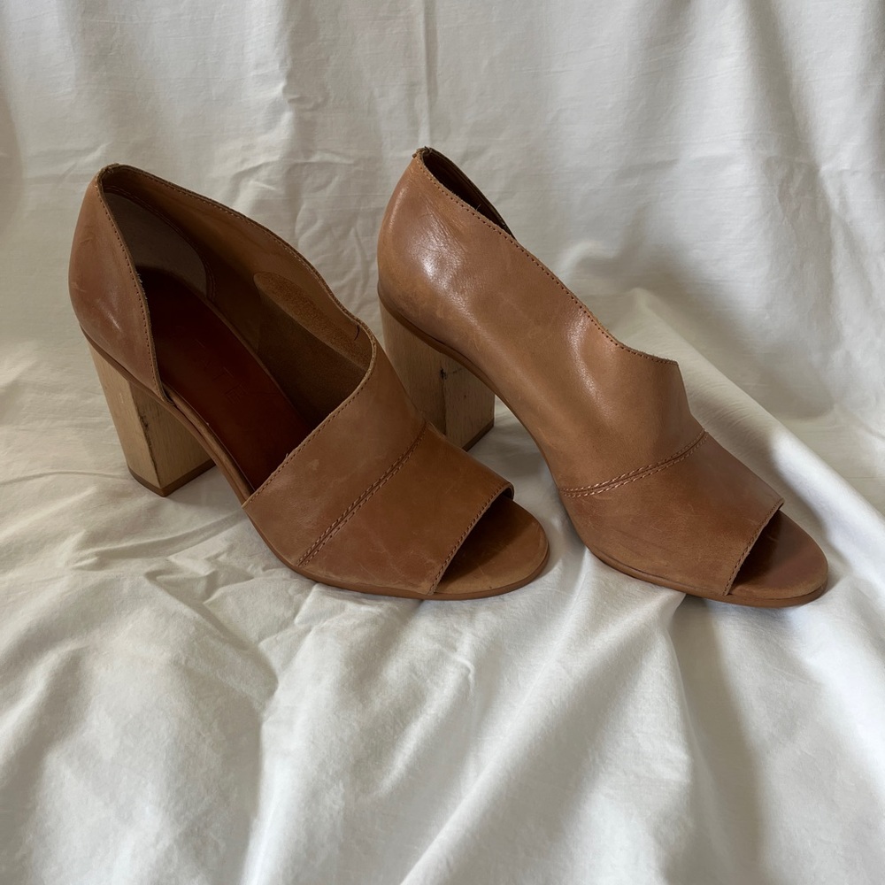 High heel